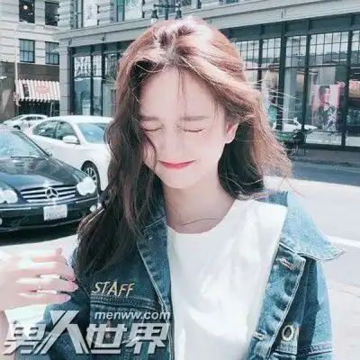 向不认识的女生要微信咋开口勇敢表达的同时要注意分寸