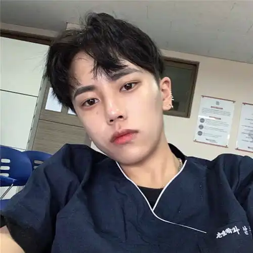 帅气的有画面感的男生头