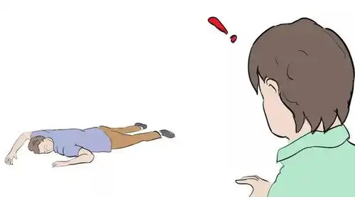 快稳准平湖张杰用心肺复苏抢回一条生命