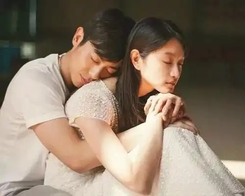 她被称为最干净的女星,和老公因戏生情后结婚,如今老公红得发紫