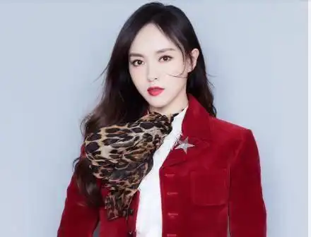 唐嫣杨幂微博之夜全程无交流,昔日姐妹花形同陌路令人惋惜