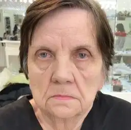 把40岁化成20岁,再把80岁化成40岁...这个男人的天才化妆术,才是真妖术....