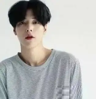 男同胞们别乱剪发了看看哪种发型更适合你