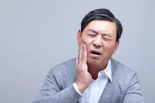 60岁开始,全面进入衰老期,5个部位会悄悄老化,看看自己有没有