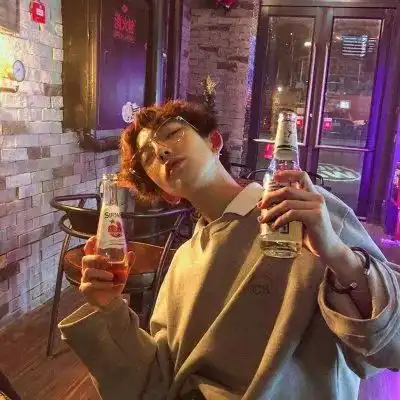 压抑绝望的男生头像感情