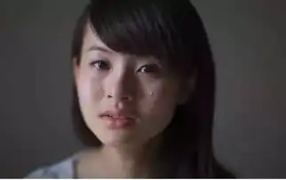 很多男人都还不知道,当女人难受时候该如何去安慰她