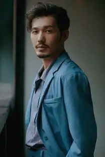 白宇最新痞帅写真曝光网友真香