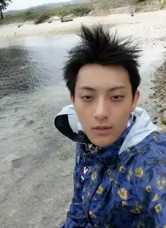 吴昕又双叒叕上热搜了这个让她让热搜的男人,还曾让韩红瘦成了闪电