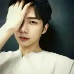 不起眼的男生头像不起眼
