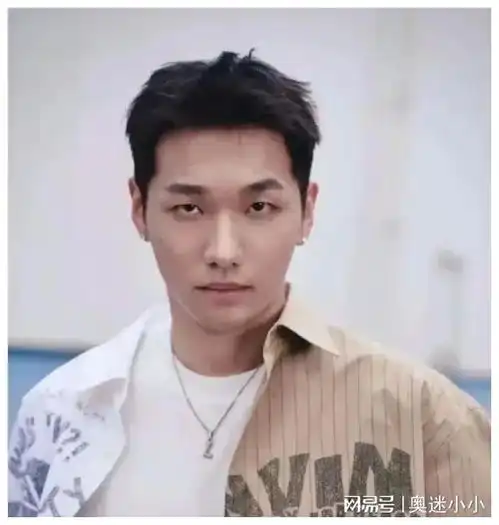 张雨绮新恋情曝光,25岁男友身份公开,曾自嘲看男人眼光不行
