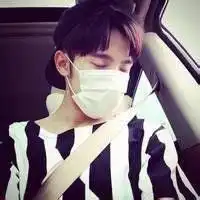 黑白动漫男生戴口罩头像微信头像图片大全