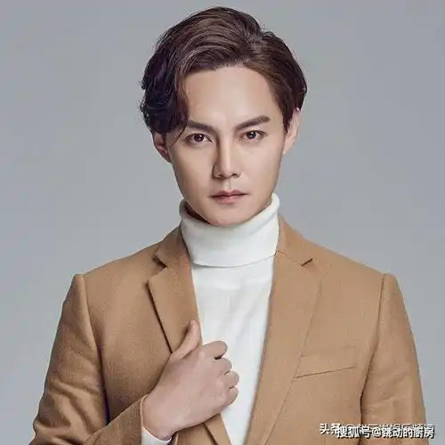 很酷很酷的男生头像尹正