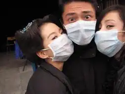 马天宇扮女装与杨幂比美盘点明星片场抽风犯二照