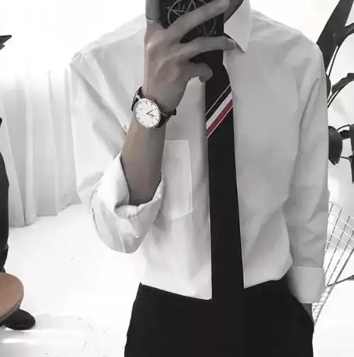 男生头像成熟稳重西装高