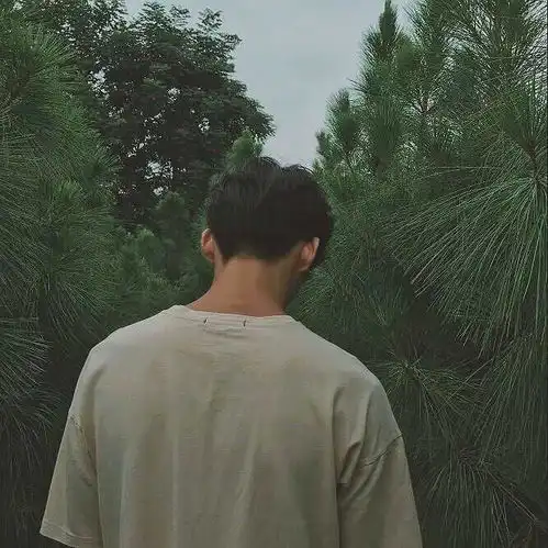 yaokuntse的想法有哪些男孩子用的干净头像
