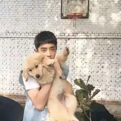 男生头像不要贪恋没意义的人或事拎着垃圾的手怎么腾得出来接礼物