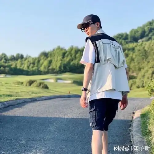少年感与硬汉气质并存,白宇帆出道3年,成正午阳光的大冤种