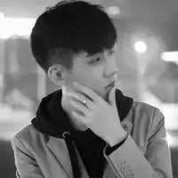 黑白男生头像