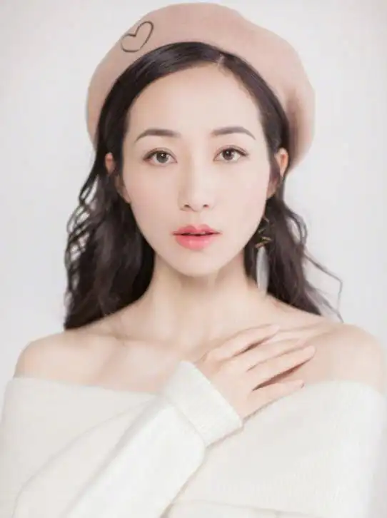 韩雪跨界当导演,强行煽情感动自己,李诚儒努力控制表情管理