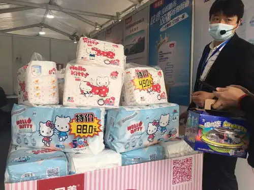 余杭好货邀你淘,临平艺尚小镇国际秀场这场嘉年华线上线下都可以逛