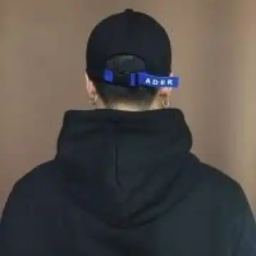qq头像男生冷酷帅背影背