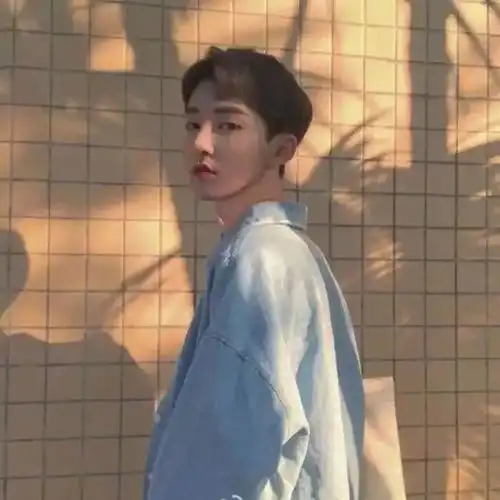 真人男生头像小学生十二