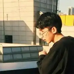 qq头像男生头像高冷简短