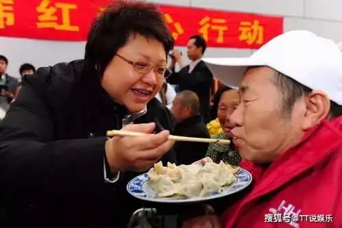 韩红早年心酸经历,因为奶奶的一句话,让韩红整整做了十几年公益