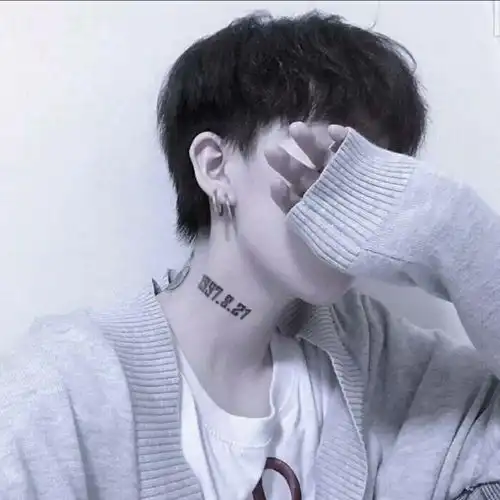 超级好看的男生头像真人