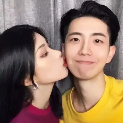 抖音很火的黑色男生头像