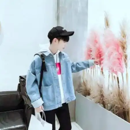 男生头像简单干净高清女