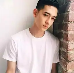 春夏大牌才能潮没毛病的老四件照着学街头全是你的