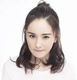 福利杨幂生日晒全脸自拍9种表情包,热巴何炅陈学冬齐送祝福