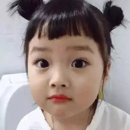 表情包可爱的女孩子可爱