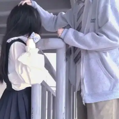 真人唯美男生头像情侣头