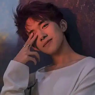 2021清冷气质超级帅的男生真人帅气头像合集人总是会以自己最不喜欢的方式成熟着