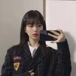 愿你的故事绿水长流,也祝我的孤独择日而终