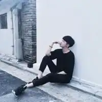 特别伤感的头像男生婚姻