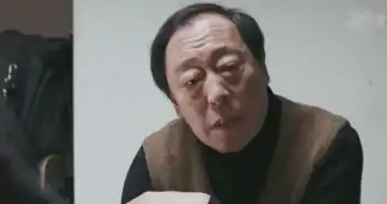 都挺好拍这场戏时,苏大强笑场,因表情太魔性,意外成全剧经典