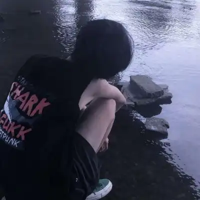 ins男生头像最新潮流短