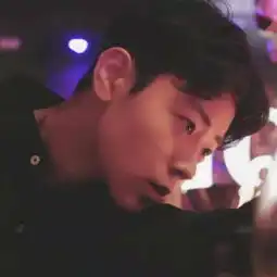 男生头像我想立刻见到你,我想你布满我的眼睛,想你分分秒秒