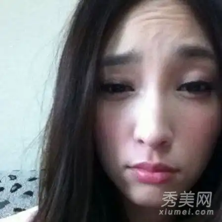 在伊能静,不化妆的女演员龚新亮看起来很老