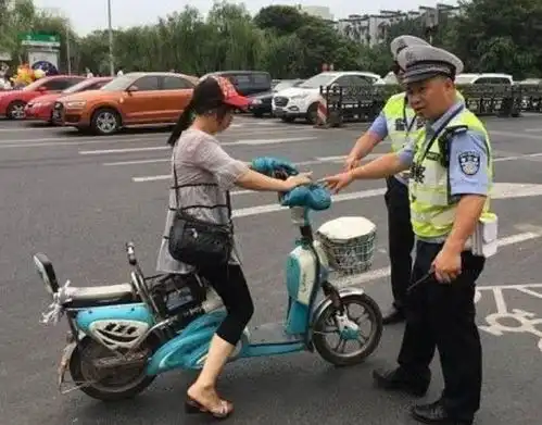 电动驾考费用出炉,老百姓看后怒了宁愿坐一辈子公交