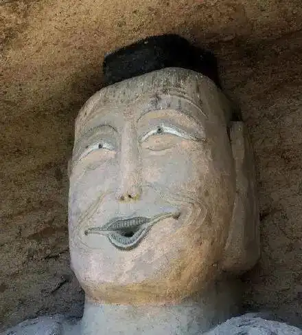 中国最滑稽的雕像,村民好心重修,重修后却总觉得哪里怪怪的