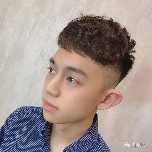 4款夏季备受欢迎的男生发型,清爽时尚还涨颜值