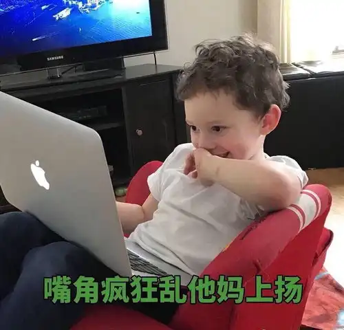 这几天地铁上的人真真是少了...