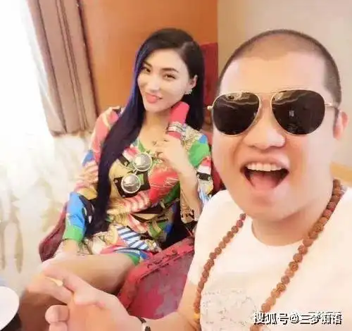 辛巴撕雨绮,一嘴毛之后,没有赢家