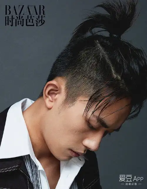 易烊千玺未来可期,十八岁未满少年实力派
