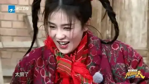奔跑吧李晨汪苏泷一家人互相伤害,集体被勒出表情包