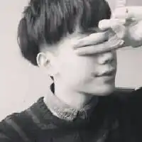 男生头像侧脸帅气高清白